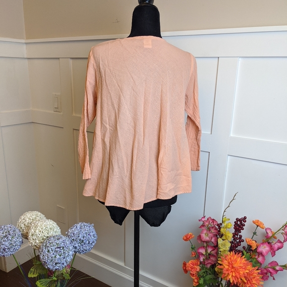 Orange top - Picture 3 of 4